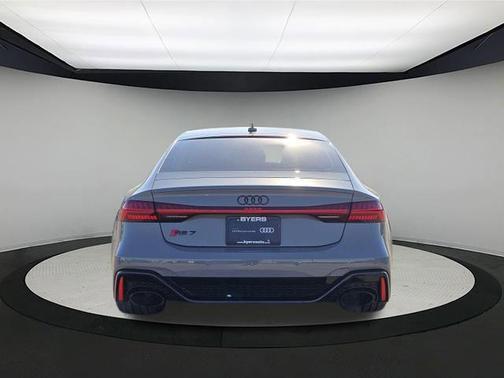 2022 Audi RS 7 4.0T
