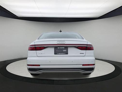 2022 Audi A8 L 55 TFSI quattro Tiptronic