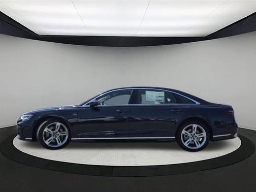 2025 Audi A8 L 55 TFSI quattro Tiptronic