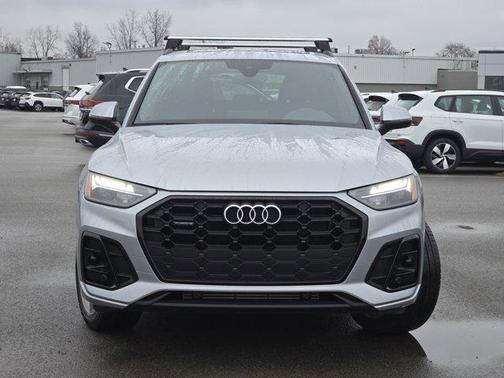 2025 Audi Q5 45 S line Premium
