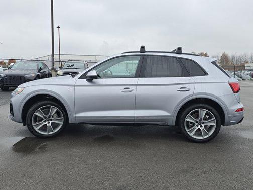 2025 Audi Q5 45 S line Premium