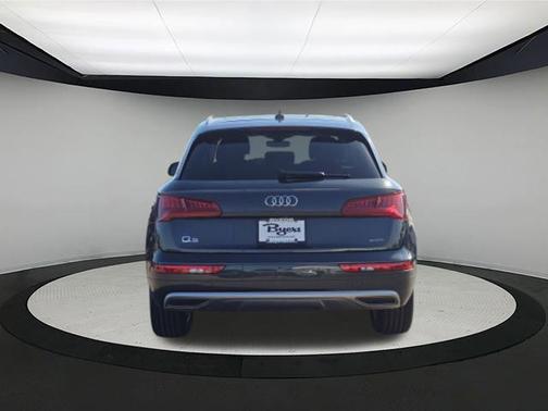 2019 Audi Q5 45 Premium