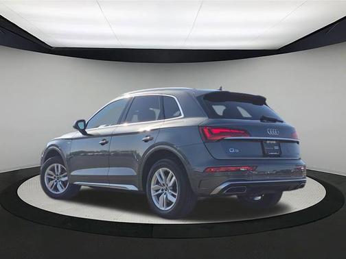 2023 Audi Q5 45 S line Premium
