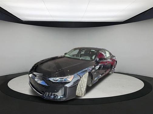 2025 Audi RS e-tron GT performance