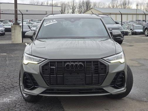 2024 Audi Q3 45 S line Premium Plus