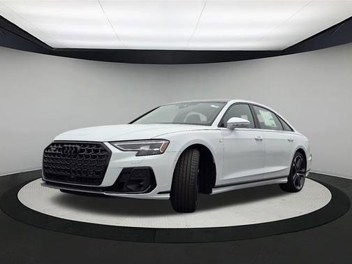 2025 Audi A8 L 55 TFSI quattro Tiptronic
