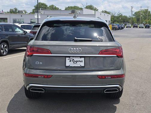 2024 Audi Q5 45 S line Premium Plus