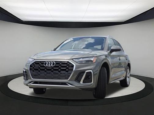 2024 Audi Q5 45 S line Premium Plus