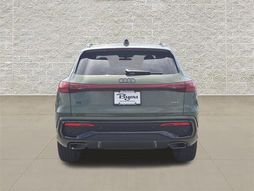 District Green Metallic 2026 Audi Q5 Premium Plus TFSI quattro S tronic