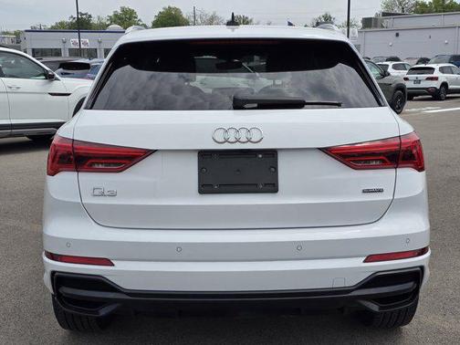 2021 Audi Q3 45 S line Premium