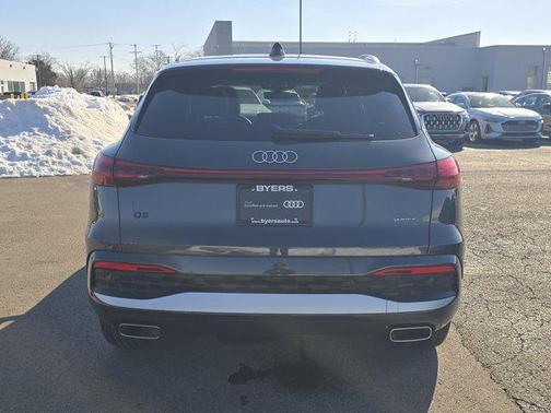 2025 Audi Q5 Premium TFSI quattro S tronic
