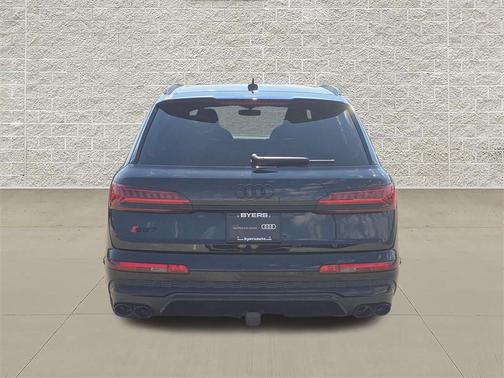 Mythos Black Metallic 2023 Audi SQ7 4.0T Premium Plus