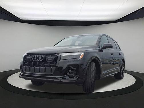 2025 Audi Q7 55 Prestige