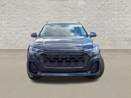 Waitomo Blue Metallic 2026 Audi Q8 55 Premium Plus