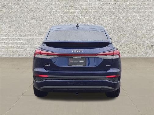 Navarra Blue Metallic 2023 Audi Q4 e-tron Prestige 50 quattro