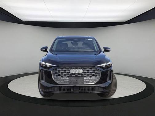 2025 Audi Q5 Premium