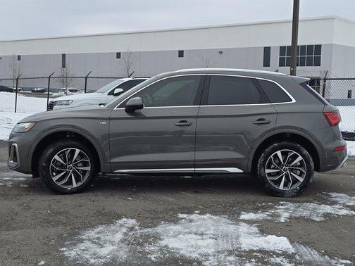 2024 Audi Q5 45 S line Premium Plus
