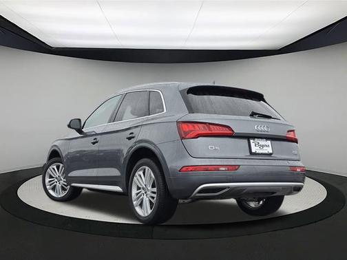 2018 Audi Q5 2.0T Premium Plus