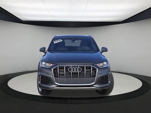 2021 Audi Q7 45 Premium