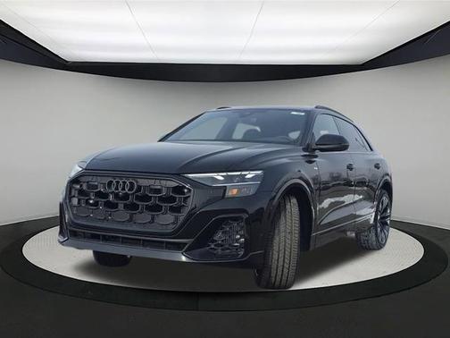 2026 Audi Q8 55 Premium Plus