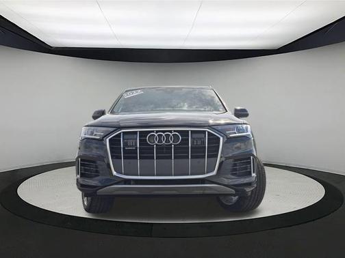 2022 Audi Q7 55 Premium Plus