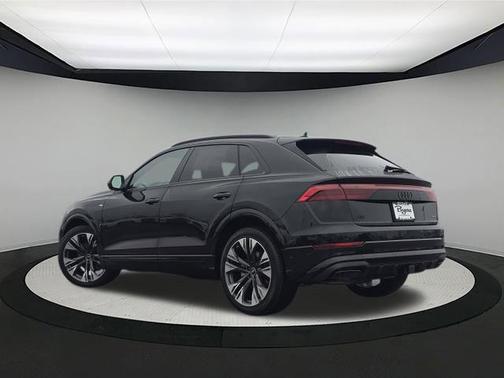 2026 Audi Q8 55 Premium Plus