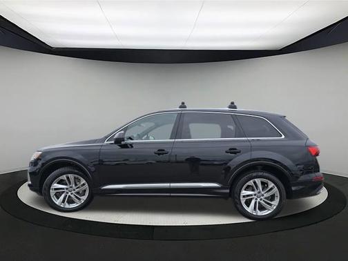 2020 Audi Q7 45 Premium