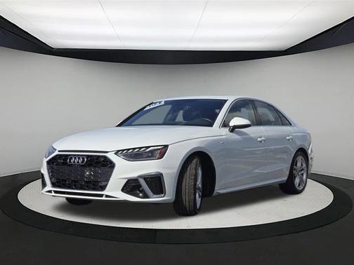 2023 Audi A4 45 S line Premium Plus