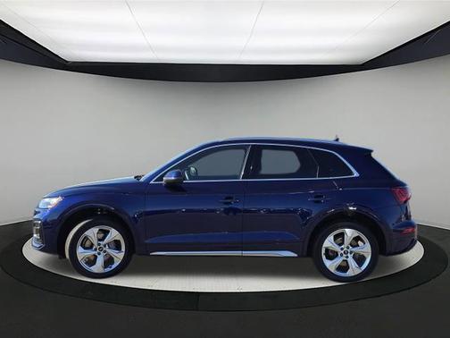 2021 Audi Q5 45 Prestige