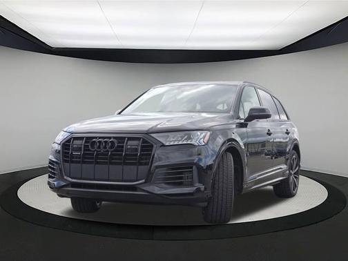 2021 Audi Q7 55 Prestige