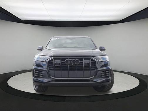 2021 Audi Q7 55 Prestige