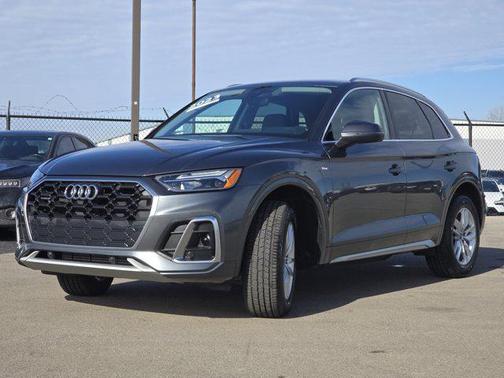 2023 Audi Q5 45 S line Premium