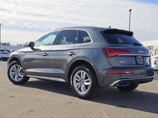 2023 Audi Q5 45 S line Premium