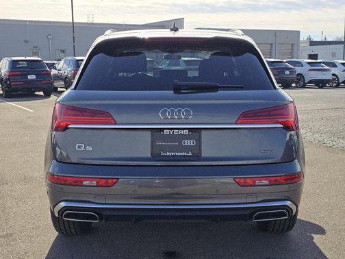 2023 Audi Q5 45 S line Premium