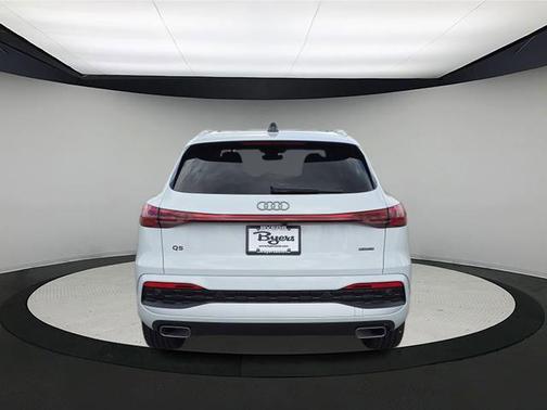 2025 Audi Q5 Premium Plus