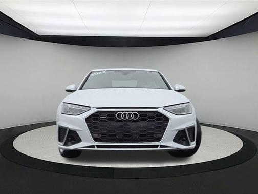 2022 Audi A4 45 S line Premium Plus