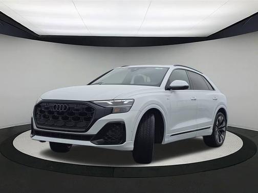 2026 Audi Q8 55 Premium Plus