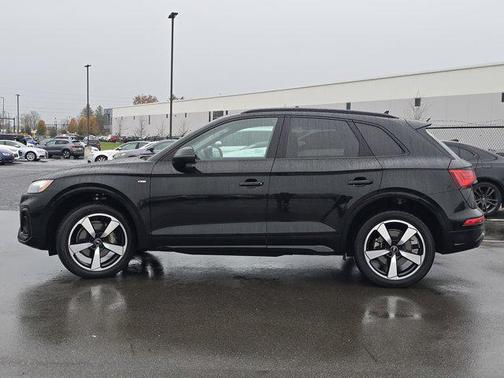 2023 Audi Q5 45 S line Premium Plus