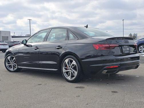 2023 Audi A4 45 S line Premium Plus