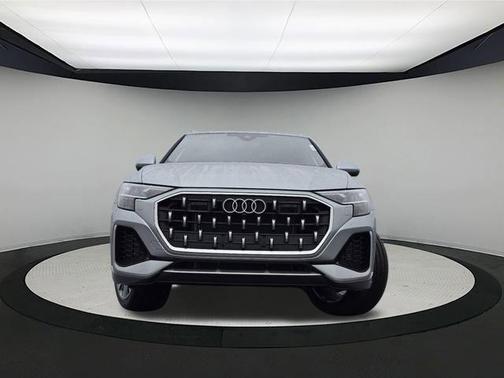 2025 Audi Q8 55 Premium Plus