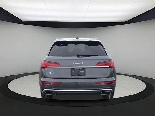 2022 Audi Q5 45 S line Premium