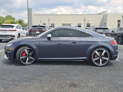 Helios Blue metallic 2022 Audi TT RS 2.5T