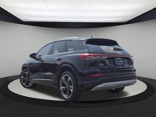 2022 Audi Q4 e-tron Prestige 50 quattro