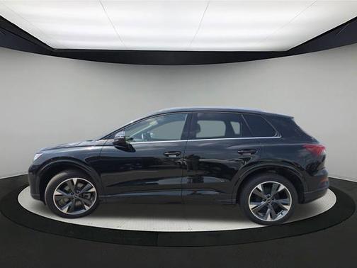 2022 Audi Q4 e-tron Prestige 50 quattro