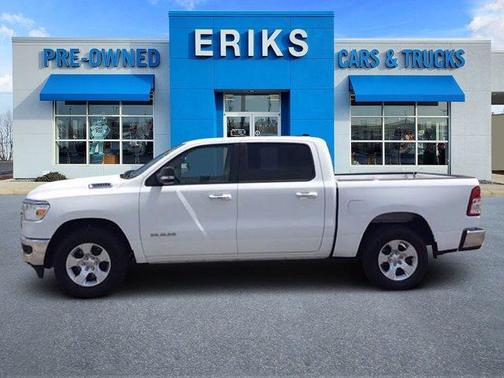 Photo 1 of 31 of 2019 RAM 1500 Big Horn