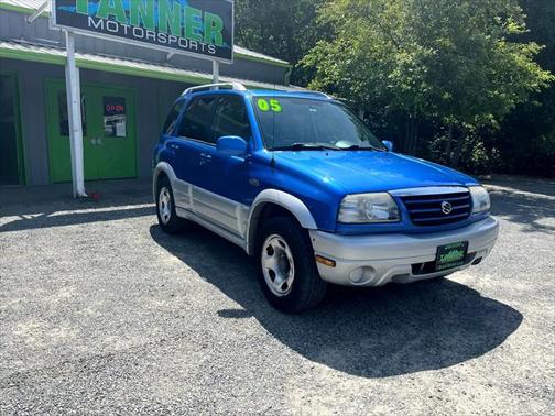 2005 Suzuki Grand Vitara LX