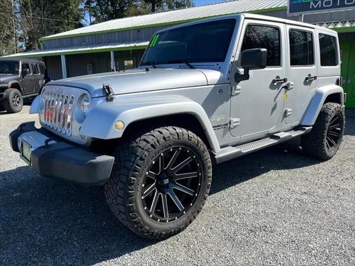 2011 Jeep Wrangler Unlimited Sahara