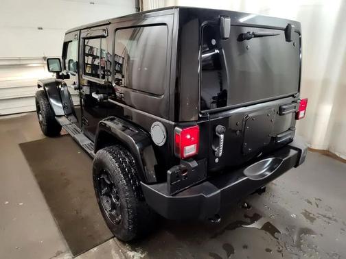 2013 Jeep Wrangler Unlimited Sahara