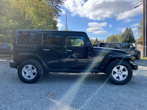 2013 Jeep Wrangler Unlimited Sahara