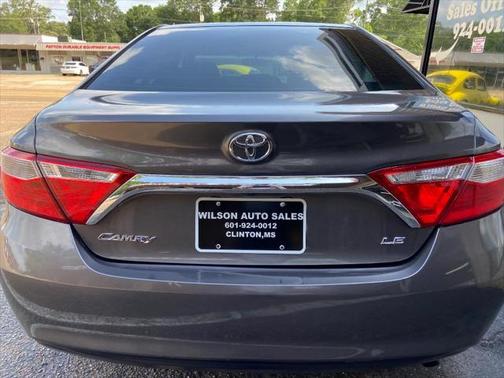 2017 Toyota Camry LE